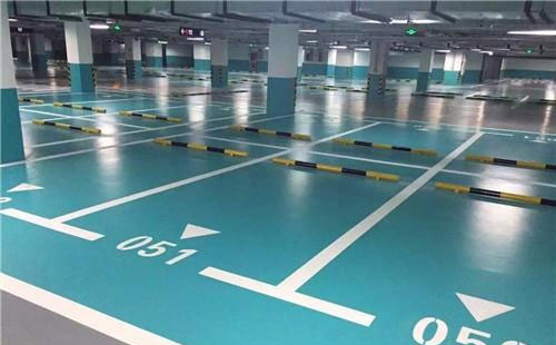 卡若卡若环氧地坪中涂：构筑坚固地面的关键环节